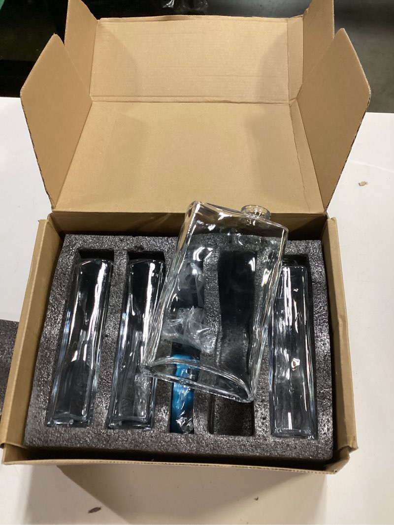 Condition photo showing New/Like New for olive oil dispenser for kitchen, cooking oil dispenser, oil and vinegar dispenser set, olive oil bottle, soy sauce dispenser, coffee syrup bottles - 4 pcs, black