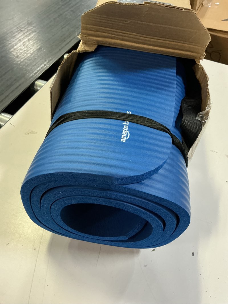 Condition photo showing Good Condition for amazon basics extra thick exercise yoga mat with carrying strap blue 1/2 inch