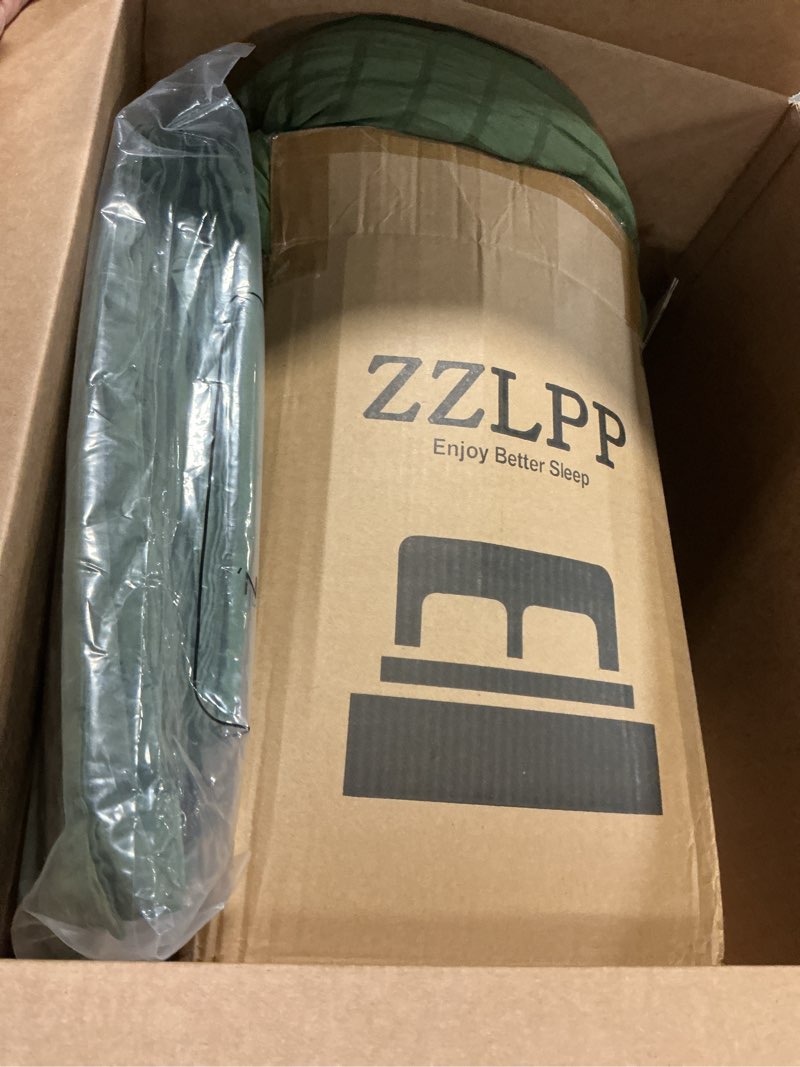 Condition photo showing Good Condition for zzlpp king size comforter set 7 pieces, olive green seersucker bed in a bag with sheets, all season bedding sets with 1 comforter, 2 pillow shams, 2 pillowcases, 1 flat sheet, 1 fitted sheet 01 - olive green king