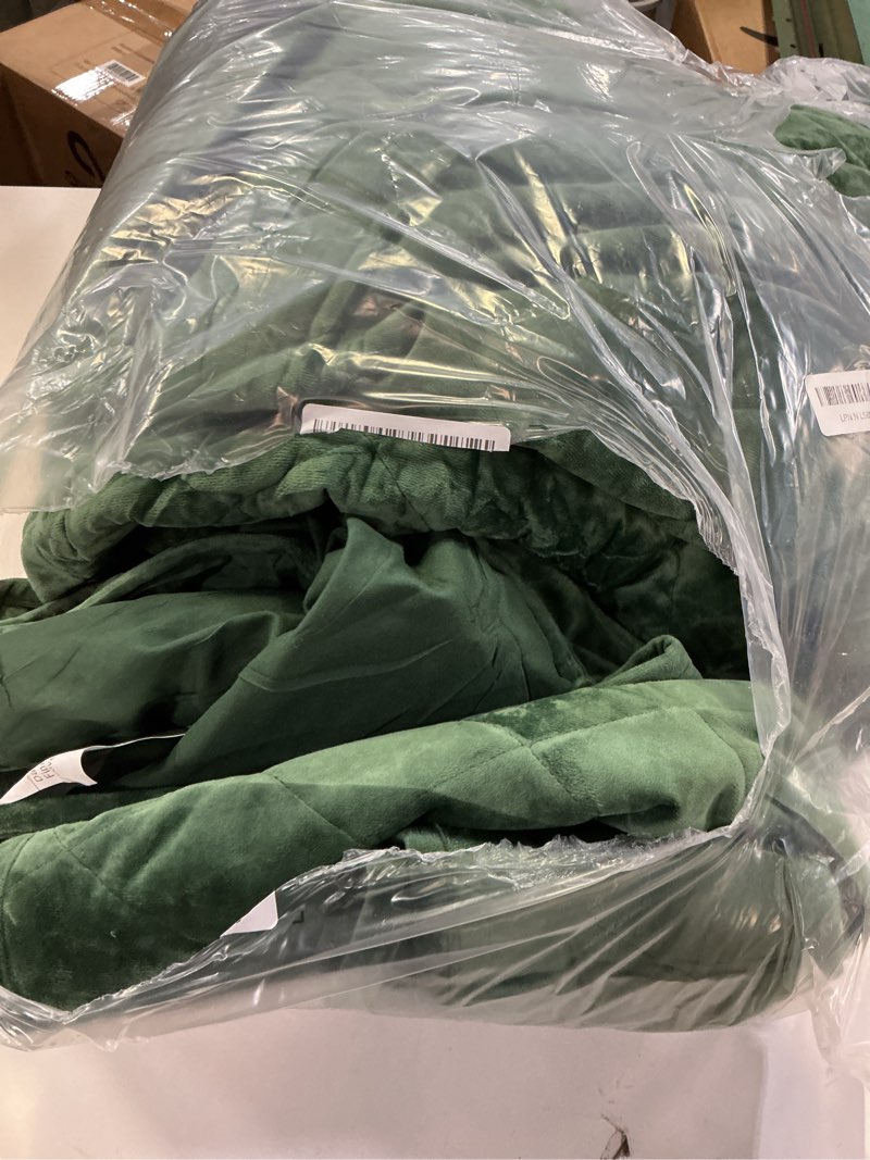 Condition photo showing As Is for Fredsure Distressed Velvet Quilt Set, 3 Pieces Blackish Green King, Distressed Velvet Face and Brushed Microfiber Reverse with Diamond Quilting King Blackish Green