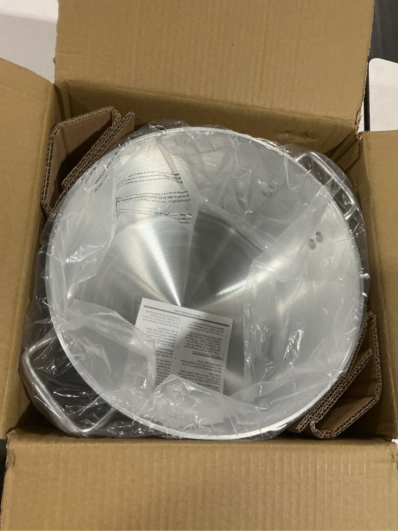 Condition photo showing New/Like New for winco assp-20  20-quart elemental aluminum sauce pot  4 mm thickness  nsf