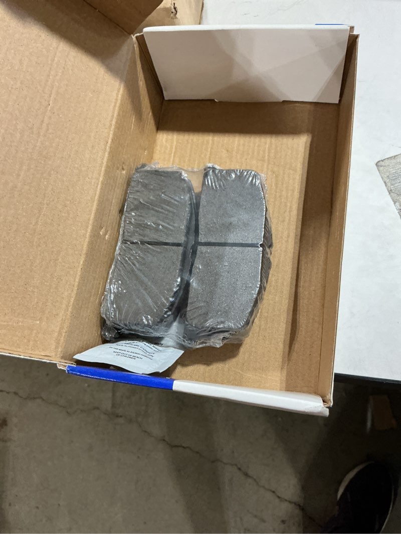 Condition photo showing New/Like New for wagner qs zd242 disc brake pad set, reduced vibration for quieter braking, fits 1981–1992 toyota corolla, 1983–1999 toyota tercel qs - ceramic zd242