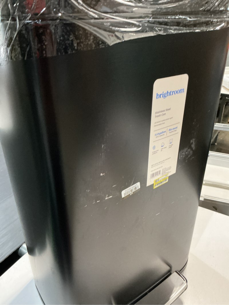 Condition photo showing Good Condition for 45l rectangular black stainless step trash can - brightroom™