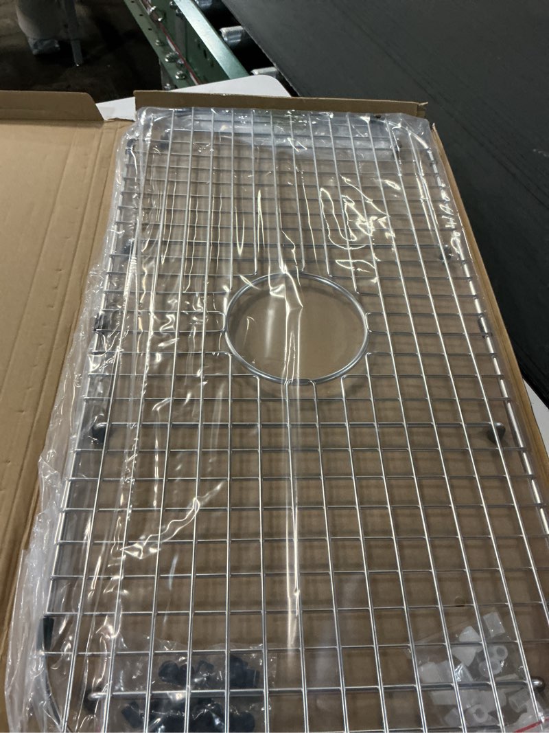 Condition photo showing Good Condition for Serene Valley Sink Bottom Grid 27-1/2" x 14-1/4", Centered Drain with Corner Radius 3-1/2", NDG2814C
