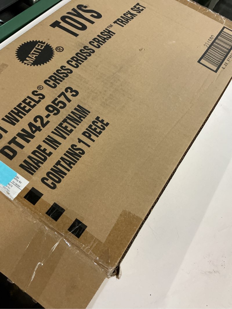 Condition photo showing As Is for HOT WHEELS® CRISS CROSS CRA DTN42-9573 MADE IN VIETNAM