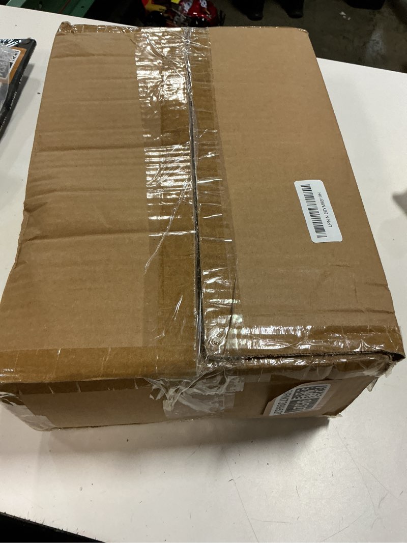 Condition photo showing New/Like New for 8 pack white round tablecloths, 120 inch stain resistant and wrinkle polyester fabric washable table clothes cover for kitchen dining, wedding, reception banquet, birthday party, buffet restaurant white 120 in round, 8 pack