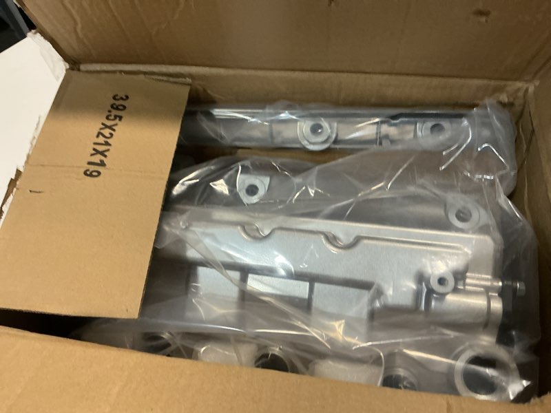 Condition photo showing New/Like New for 2 Pcs Aluminum Front & Rear Engine Valve Cover Compatible with Honda Accord Odyssey Crosstour Pilot Ridgeline 2008-2017, Acura TL RDX 2012-2015, 3.5L V6, Replace # 12310R70A00, 12320R70A00