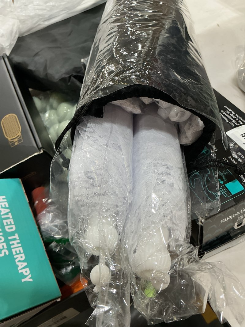 Condition photo showing New/Like New for zmciner 8 pack food tents food covers for outside mesh screen include 2 extra large (40"x 24") & 6 standard (17"x 17") collapsible and reusable mesh food covers for outdoors, fruit cover 8 pack (2*xxl+6*l)