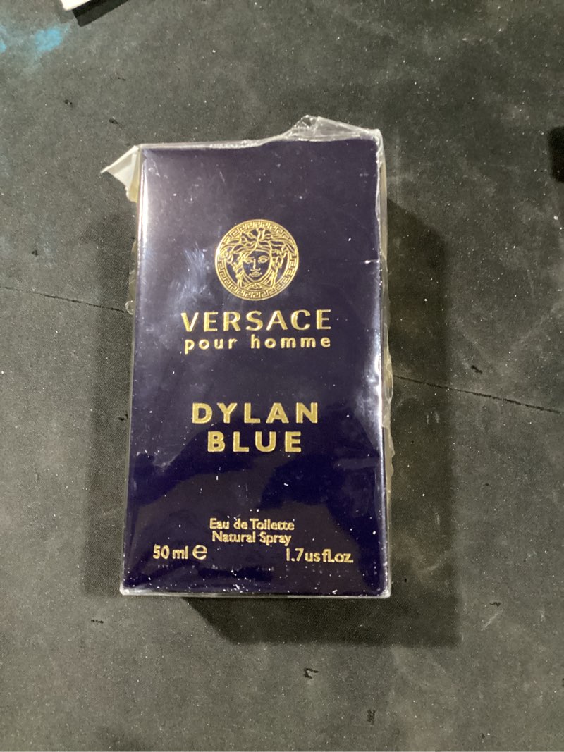 Condition photo showing New/Like New for versace dylan blue pour homme eau de toilette