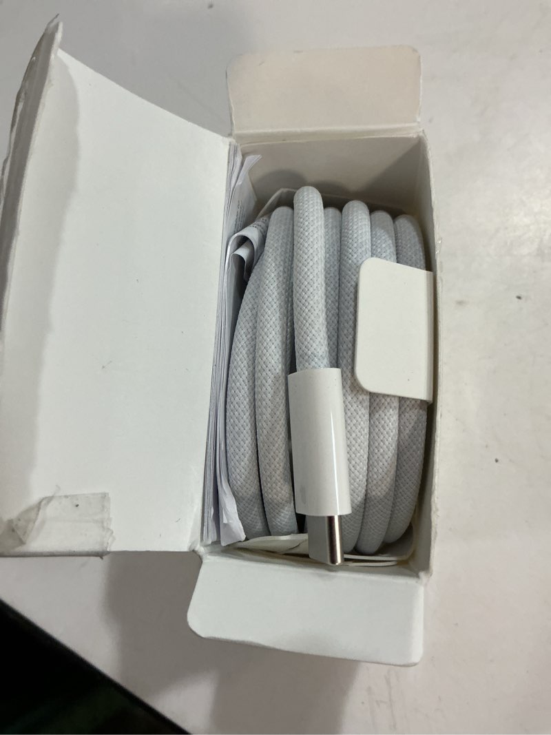 Condition photo showing Good Condition for Apple 240W USB-C to USB-C Woven Charge Cable (2 m): Fast and Convenient Charging 2m