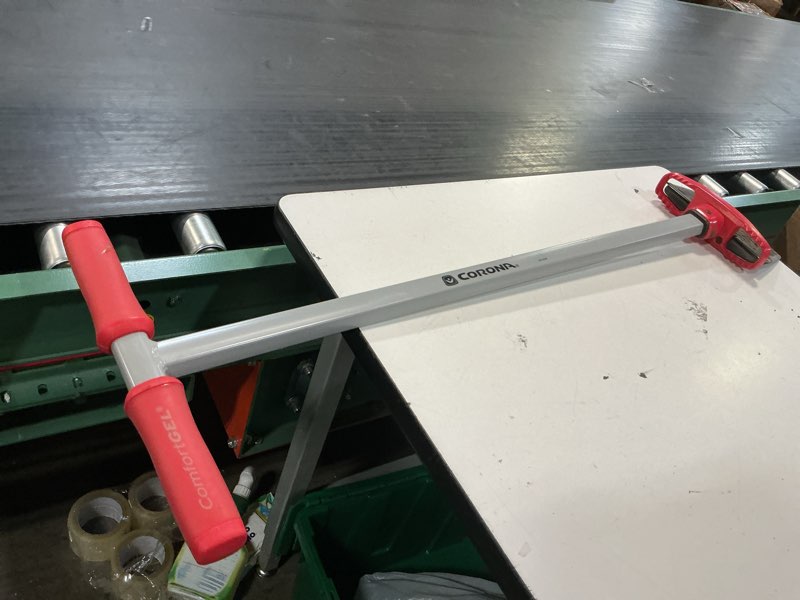 Condition photo showing As Is for corona comfortgel steel garden edger 27 in. steel handle