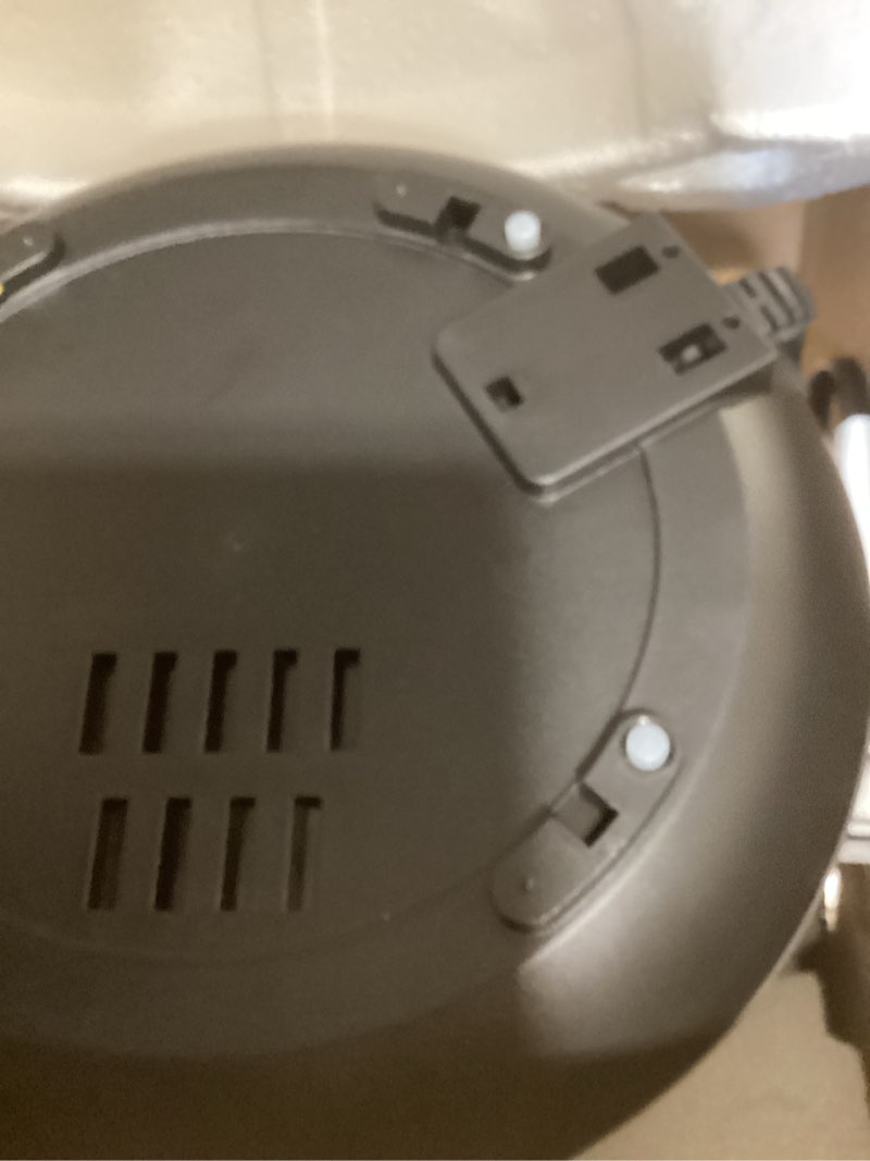 Condition photo showing New/Like New for elite gourmet erc006ss 6-cup electric rice cooker with stainless steel inner pot, makes soups, stews, porridges, grains and cereals, 6 cup (3 cups uncooked), black