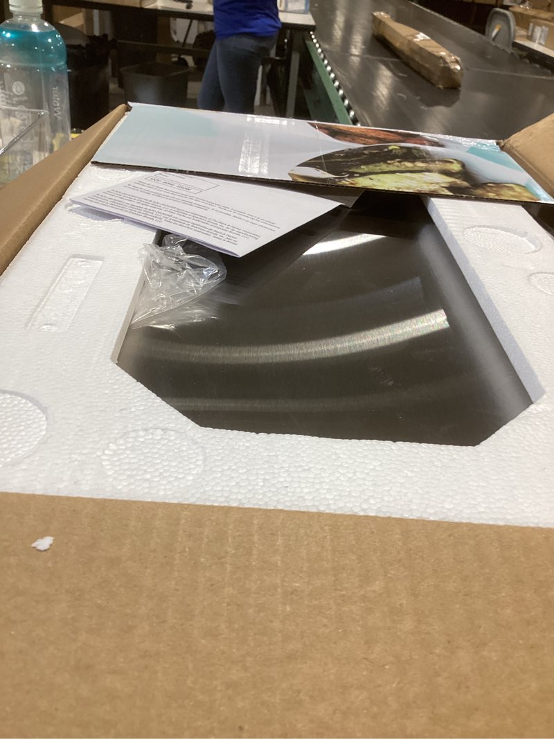 Condition photo showing As Is for black+decker 4-slice toaster oven with natural convection, stainless steel, to1760ss (to1760sst-1)