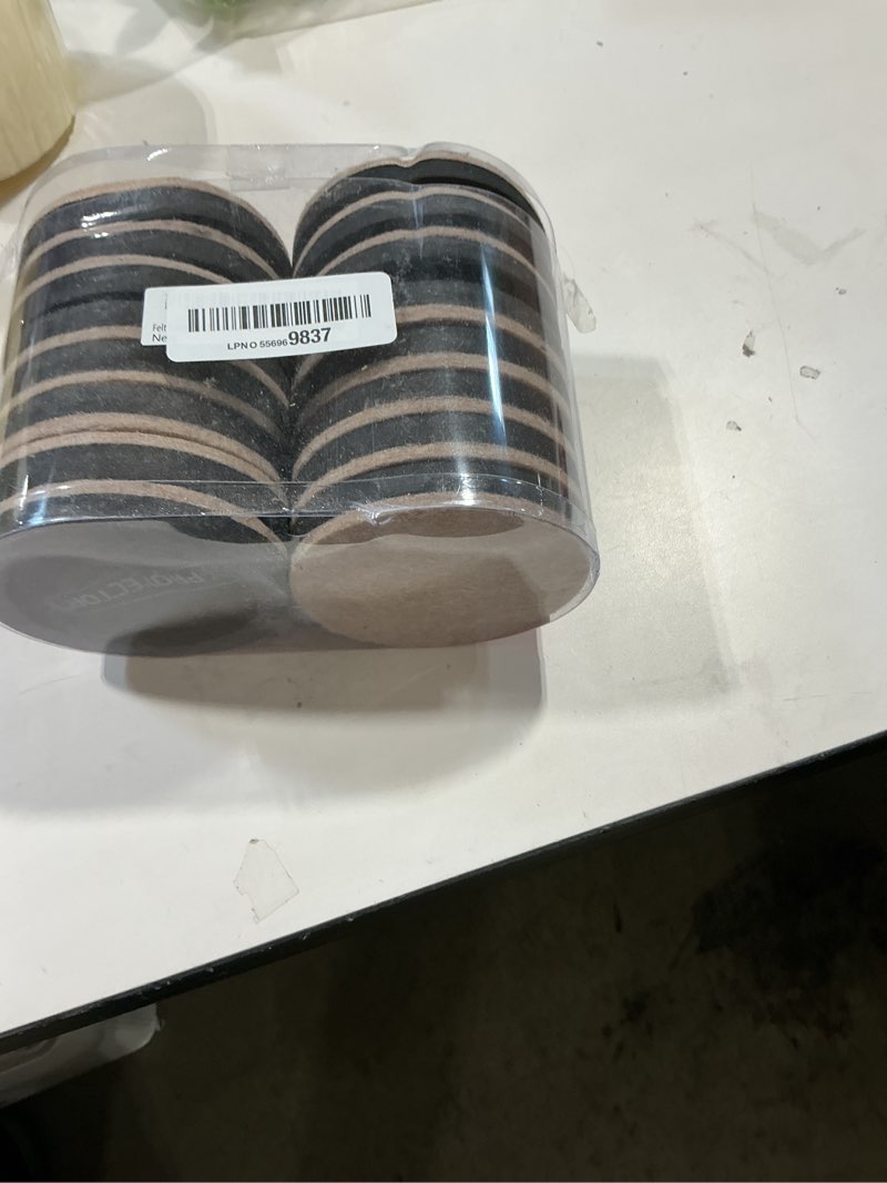Condition photo showing Good Condition for felt furniture sliders for hardwood floors x-protector 16 pcs 3 ½” - furniture slider with unique design - heavy-duty furniture movers for hard surfaces - felt sliders - move your furniture easily! 16 pcs 3 1/2 inch (new)
