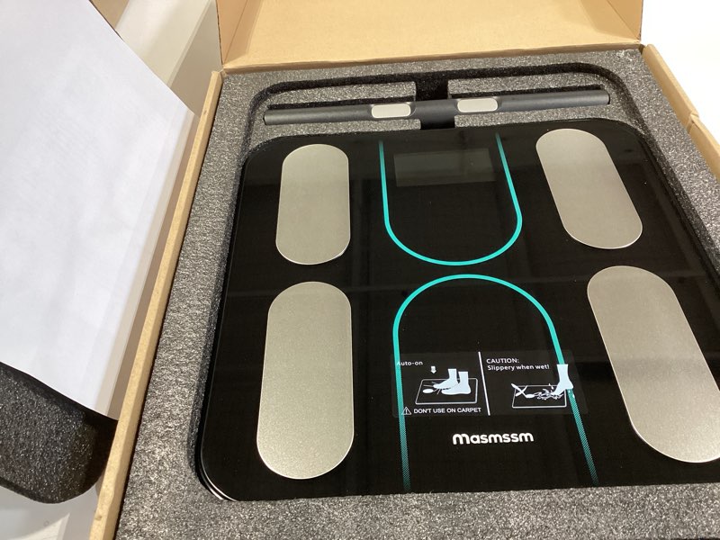 Condition photo showing Good Condition for smart scale for body weight and fat, 8-electrode full-body composition scale with handle, dual-frequency bia, 28 body metrics, high accuracy digital bathroom scale, fsa&hsa eligible
