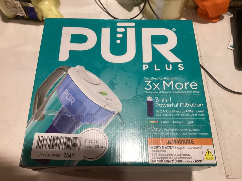 Condition photo showing New/Like New for pur plus 7-cup water filter pitcher for fridge, cleaner, great-tasting water, dishwasher safe, powerful filtration, change light indicator, lockfit cap design, white pitcher white
