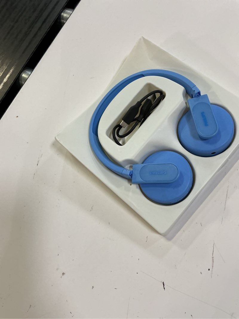 Condition photo showing Good Condition for philips k4206 kids wireless on-ear headphones, bluetooth + cable connection, 85db limit for safer hearing, built-in mic, 28 hours play time, parental controls via philips headphones, blue k4206|on-ear wireless headphone blue
