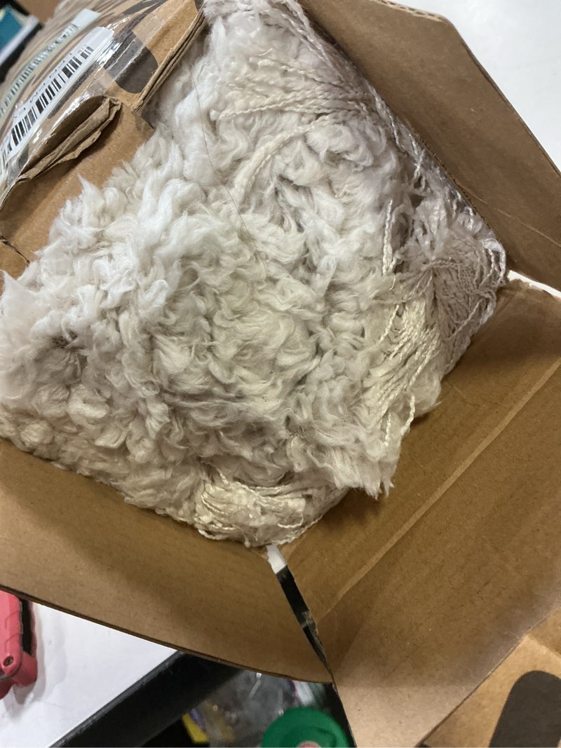 Ultra Soft Cozy Sherpa Throw Blanket with Tassel, Light Weight Warm Decorative 2 Tones Ombre Light B