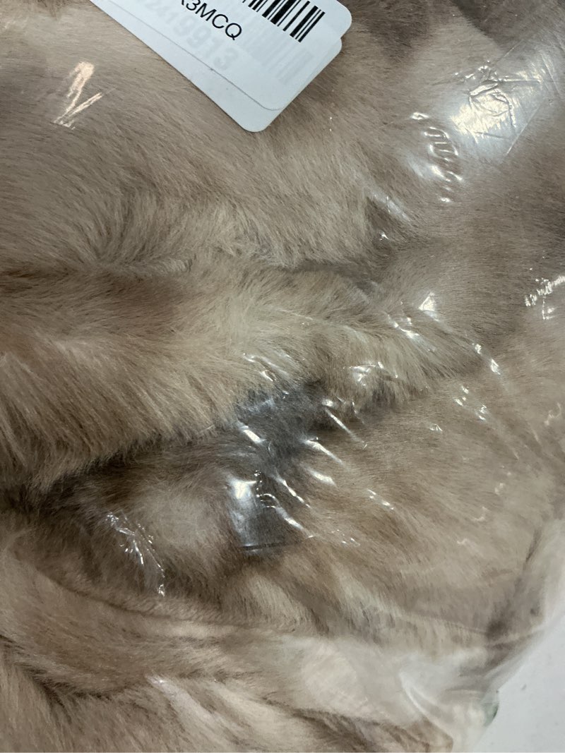 Condition photo showing Good Condition for vfroo ultra plush bubble faux rabbit fur blanket – 950gsm thick fluffy throw blanket for bed, couch, sofa, or gift, 50" × 60", tie-dye coffee tie-dye coffee 50" × 60"