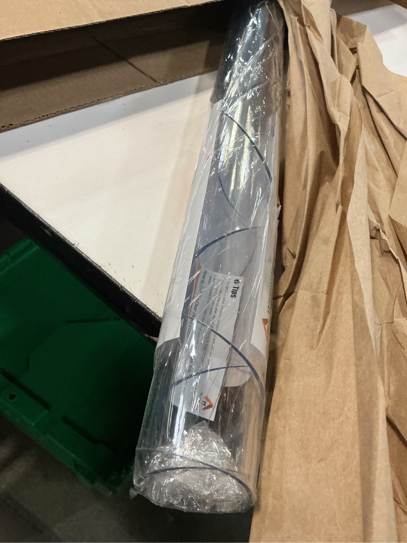 Condition photo showing New/Like New for warmstar clear table protector, 2mm thick, 39 inch round, plastic table cover, desk mat for coffee table, dining room clear 39" x 39"