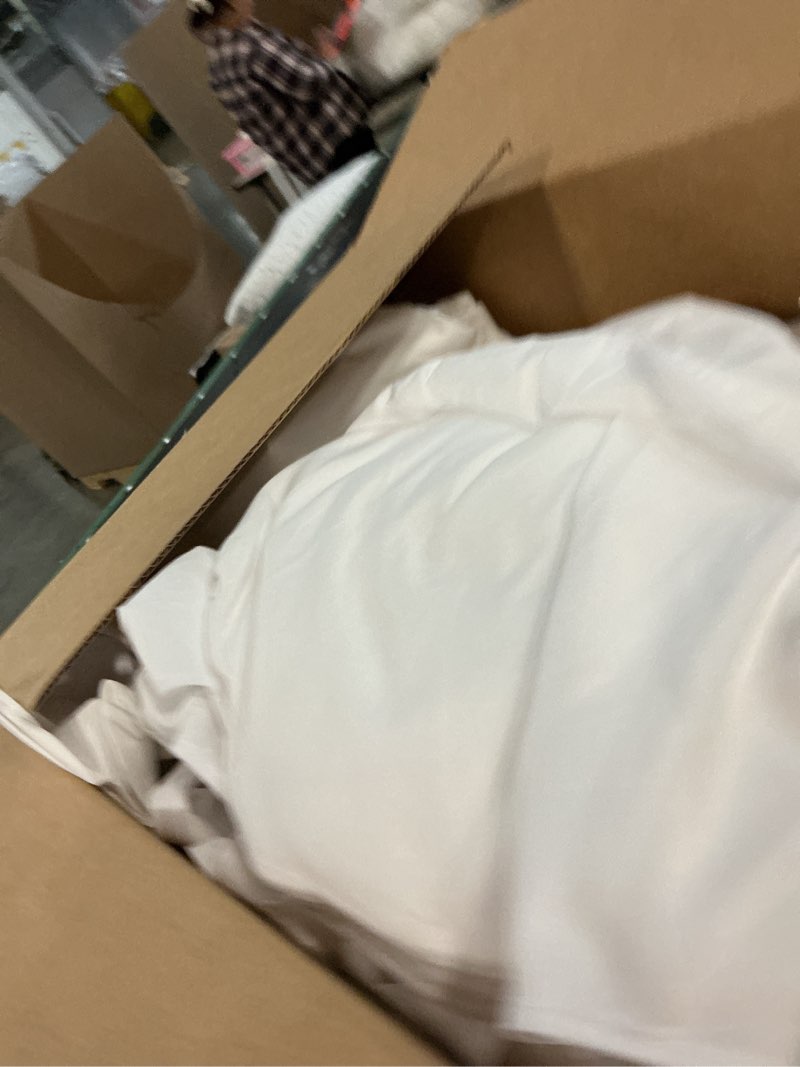 Condition photo showing As Is for 10 pack round tablecloth white 120 inch, stain resistant and wrinkle polyester fabric, washable table cover for kitchen dining, wedding, buffet table, holiday party white 10 pack