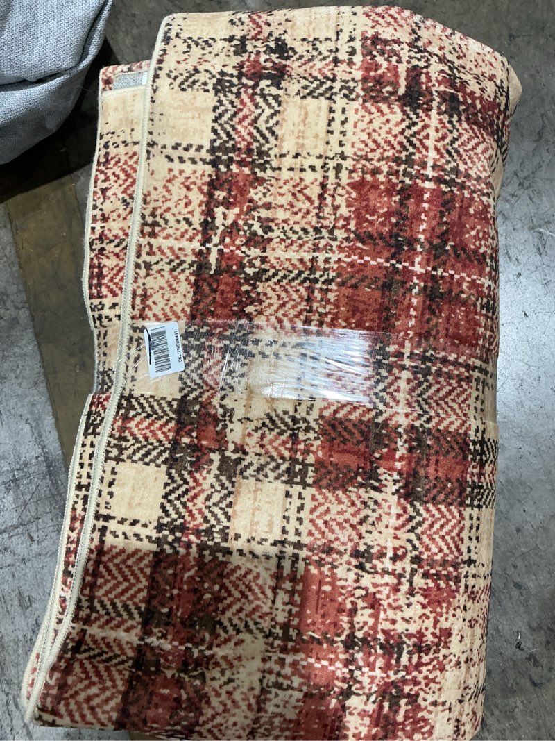 Condition photo showing Good Condition for washable rugs 9x12 rug for living room christmas bedroom rug modern plaid area rug soft carpet for dining room nursery 9'x12' red red 9' x 12' (rectangular)