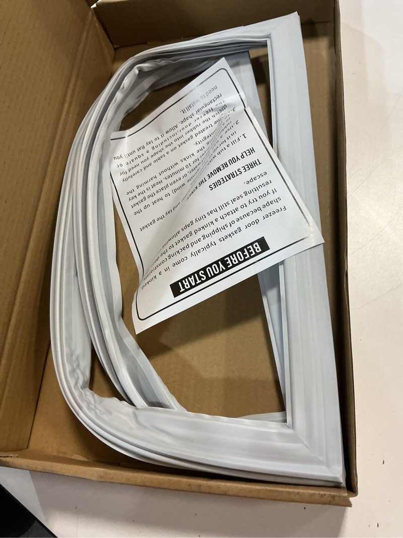 Condition photo showing Good Condition for Upgraded 241872503 Refrigerator Freezer Door Gasket Replacement Compatible with Frigidaire, Cro-sley, Ken-more, 28.34" x 17.71" Freezer Door Seal Replaces 240370905, 1379479, 240514605