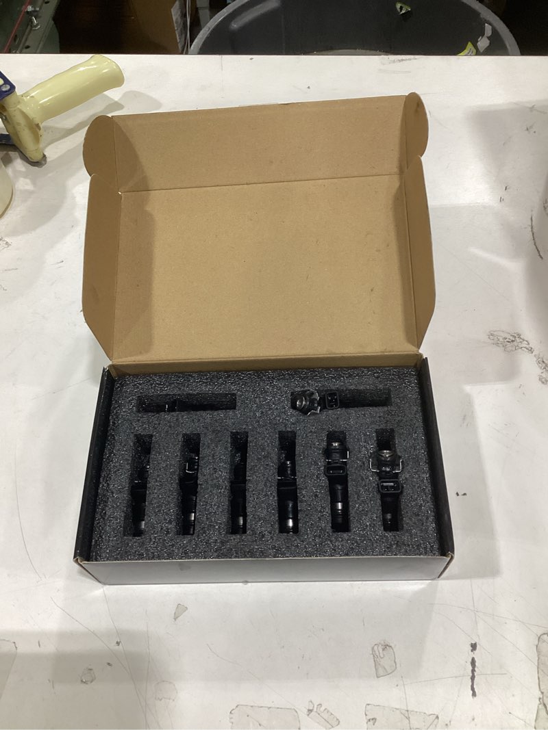 Condition photo showing New/Like New for 2 holes fuel injectors set of 8, fj315 compatible with chevy silverado tahoe express suburban, gmc sierra yukon xl savana, cadi escalade, buick -v8 4.8/5.3/6.0l -replace part 17113698 2 holes nozzle design(gas no flex)