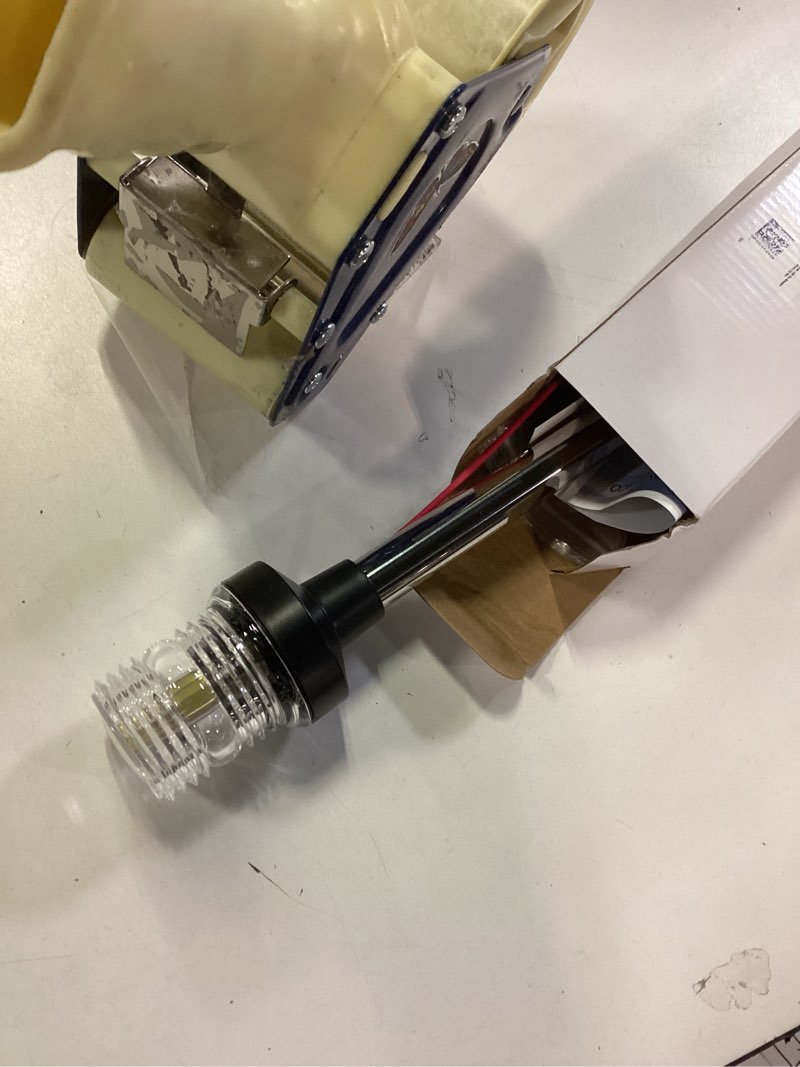 Condition photo showing Good Condition for 12 Inches Anchor Light Boat Stern Light Waterproof IP67, White Fold Down Marine Navigation Lights for Boats LED for Pontoon, Jon Boat and Bass Boats (12-24V)