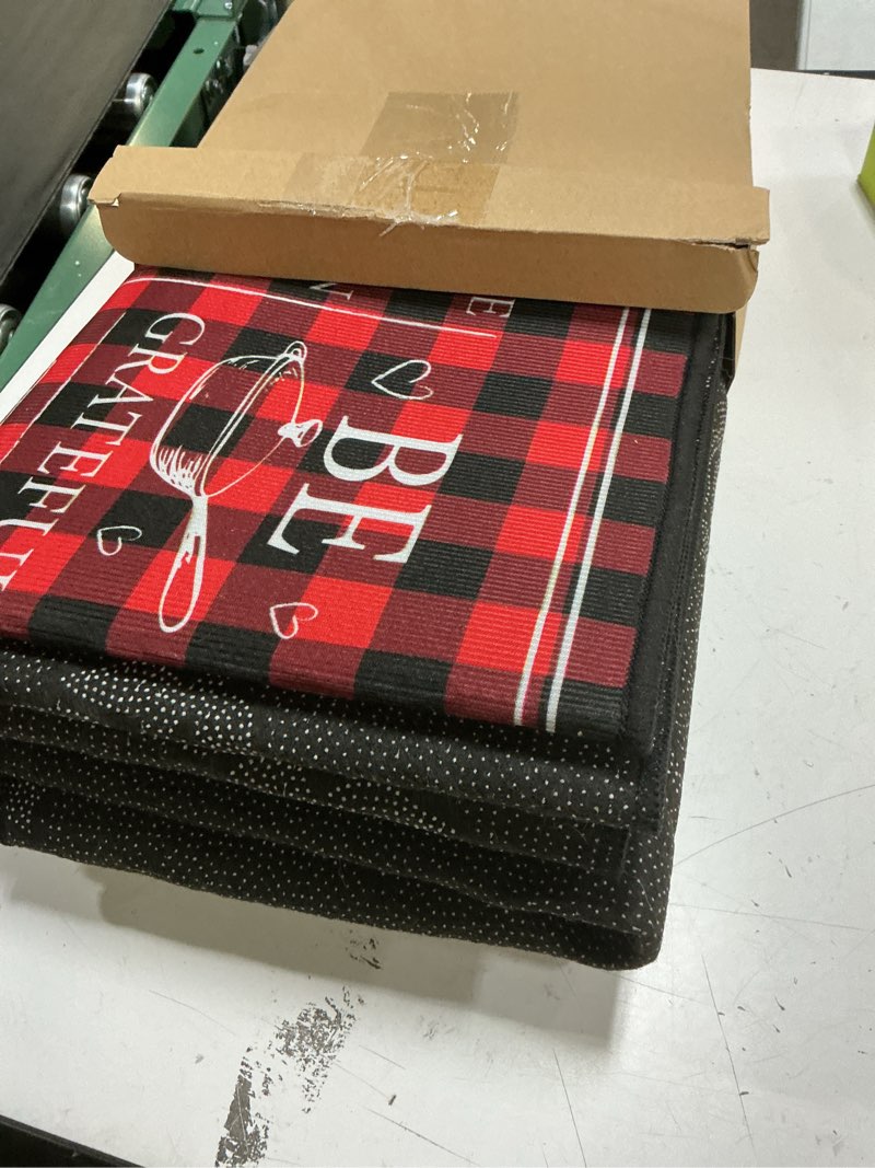 Condition photo showing Good Condition for bencailor 3 pieces kitchen rugs set non slip washable kitchen mats farmhouse welcome door mat floor rugs absorbent for home laundry living room and hallway,3 sizes(red) red classic style