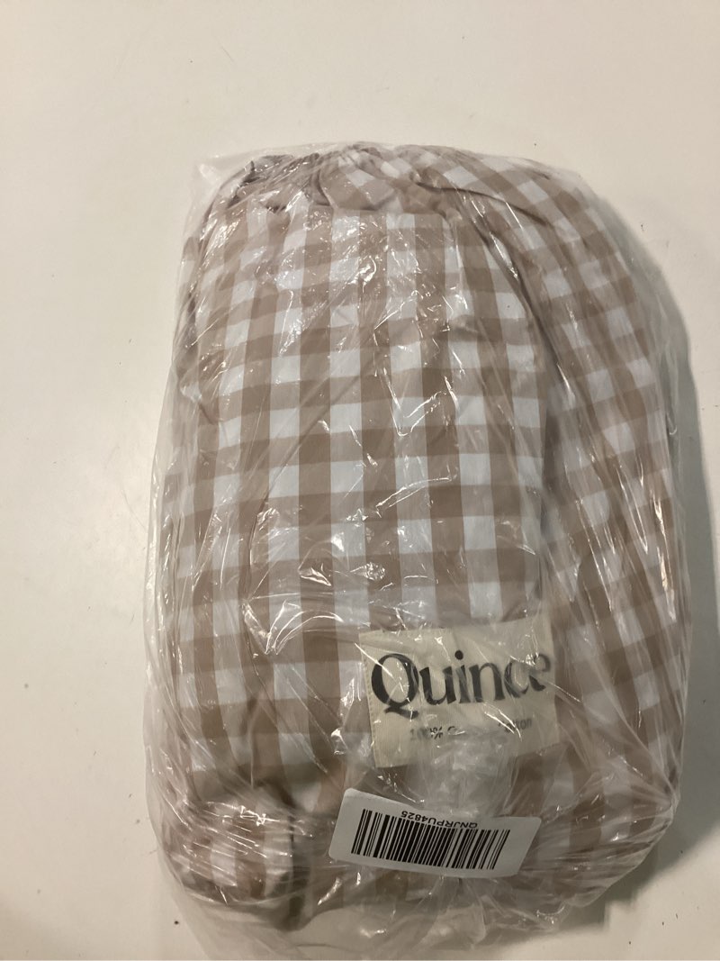 Condition photo showing New/Like New for organic crisp percale gingham fitted sheet set, king, cafe