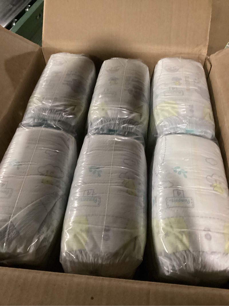 Condition photo showing Good Condition for Pampers Swaddlers Diapers, Size 4 (15-34 lbs), 150 Count, Absorbent, Keeps Baby Dry and Comfortable, Skin Safe Disposable Baby Diaper (Packaging May Vary) Size 4 150
