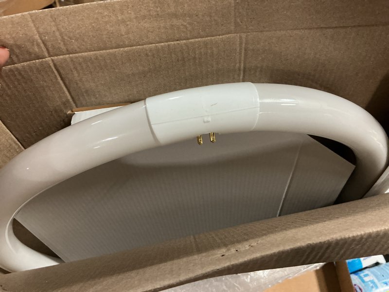 Condition photo showing Good Condition for fc16t9/cw 40 watt and fc12t9/cw 32w set cool white, 16'' t9 40 watt circline light bulbs, 12 inch 32w circular fluorescent tube, round fluorescent bulb cri 82, 4100k, 5300 lumen g10q