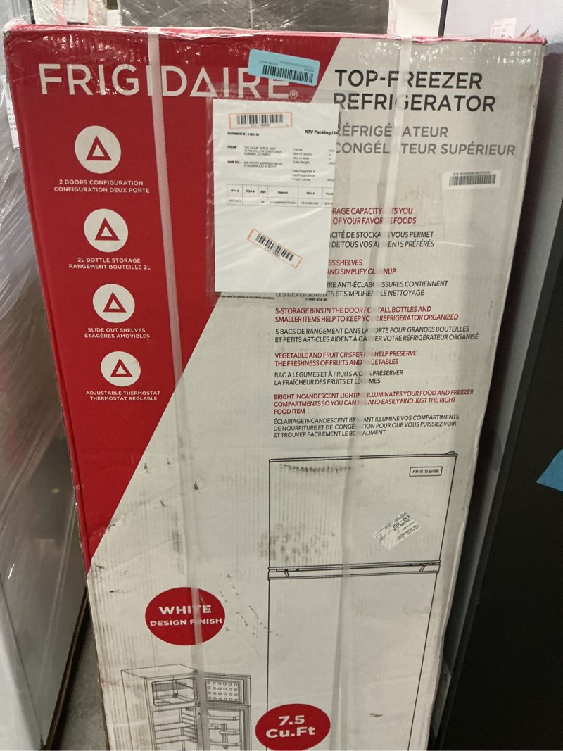 Condition photo showing Good Condition for Frigidaire 21.5 in. 7.5 Cu. ft. Top Freezer Refrigerator in