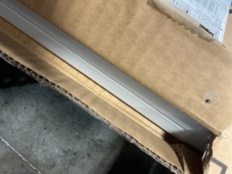 Condition photo showing Good Condition for regalo 2-in-1 extra tall easy swing stairway and hallway walk through baby gate, white, 24" - 40.5" wide white 24-40.5"w x 36"h