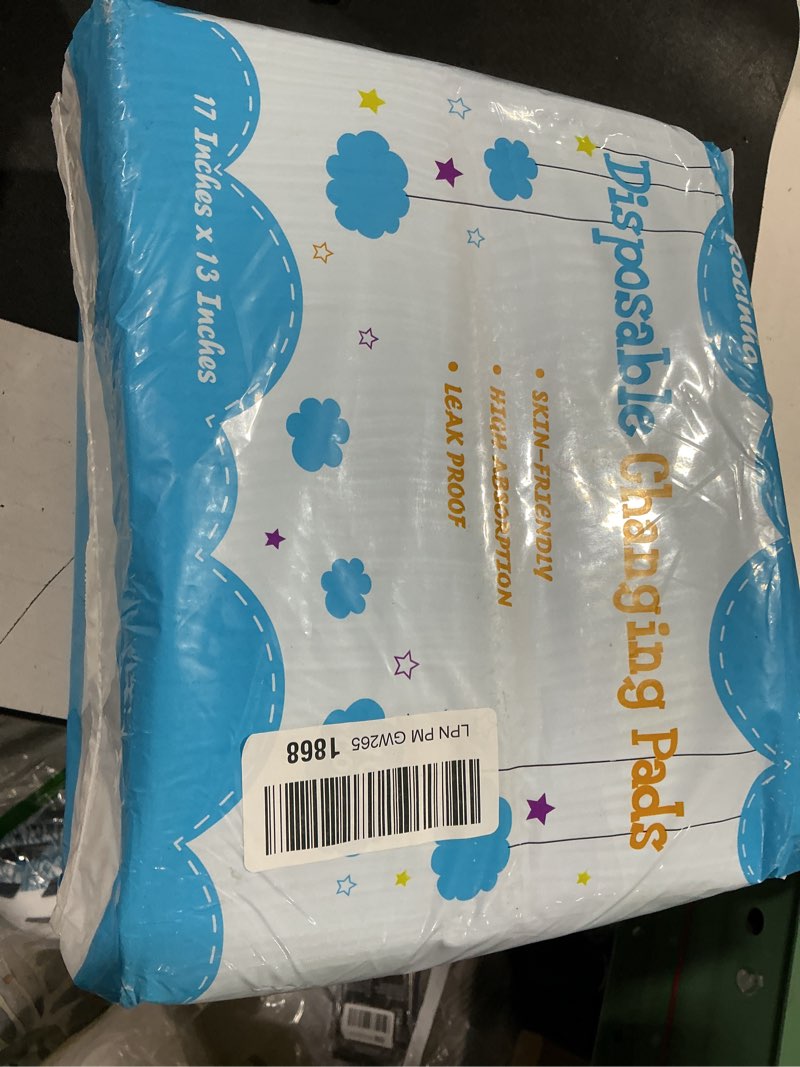 Condition photo showing New/Like New for rocinha 100 pack disposable changing pads baby disposable underpads waterproof diaper changing pad breathable underpads bed table protector mat (17 x 13 inches)
