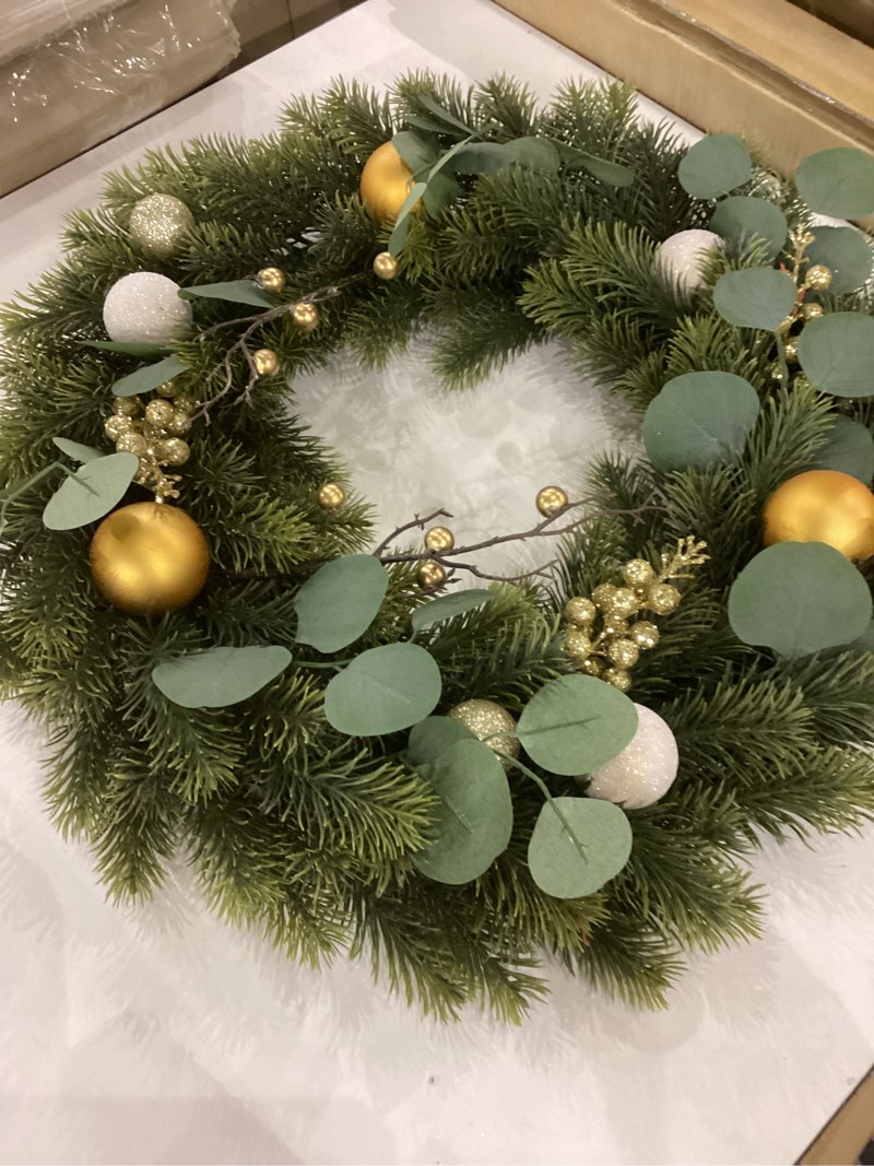 Artificial Christmas Wreath Winter Wreath for Front Door with Champagne Gold Berry,Christmas Balls for Front Door Farmhouse Indoor Outdoor Holiday Home Decor