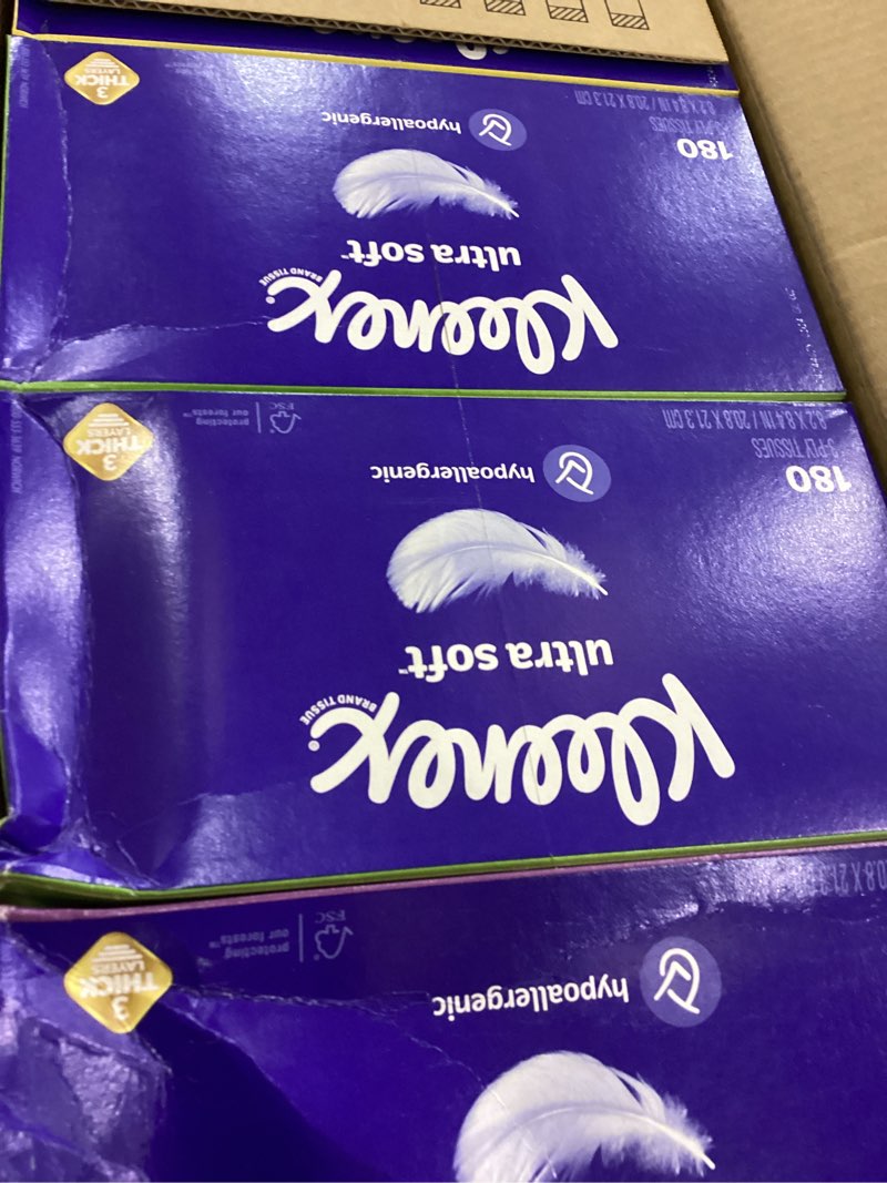 Kleenex Ultra Soft Facial Tissues, 8 Flat Boxes, 180 Tissues per Box, 3-Ply, Packaging May Vary