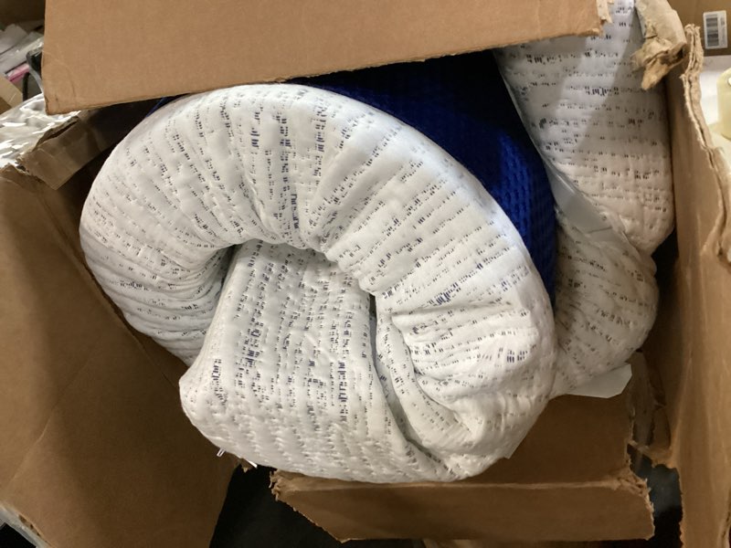 Condition photo showing Good Condition for ( similar)3 Inch Full Size Gel Memory Foam Mattress Topper High Density Cooling Pad Pressure Relief Bed Topper with Removable & Washable Cover Full?54x75in? 3 inch?White?