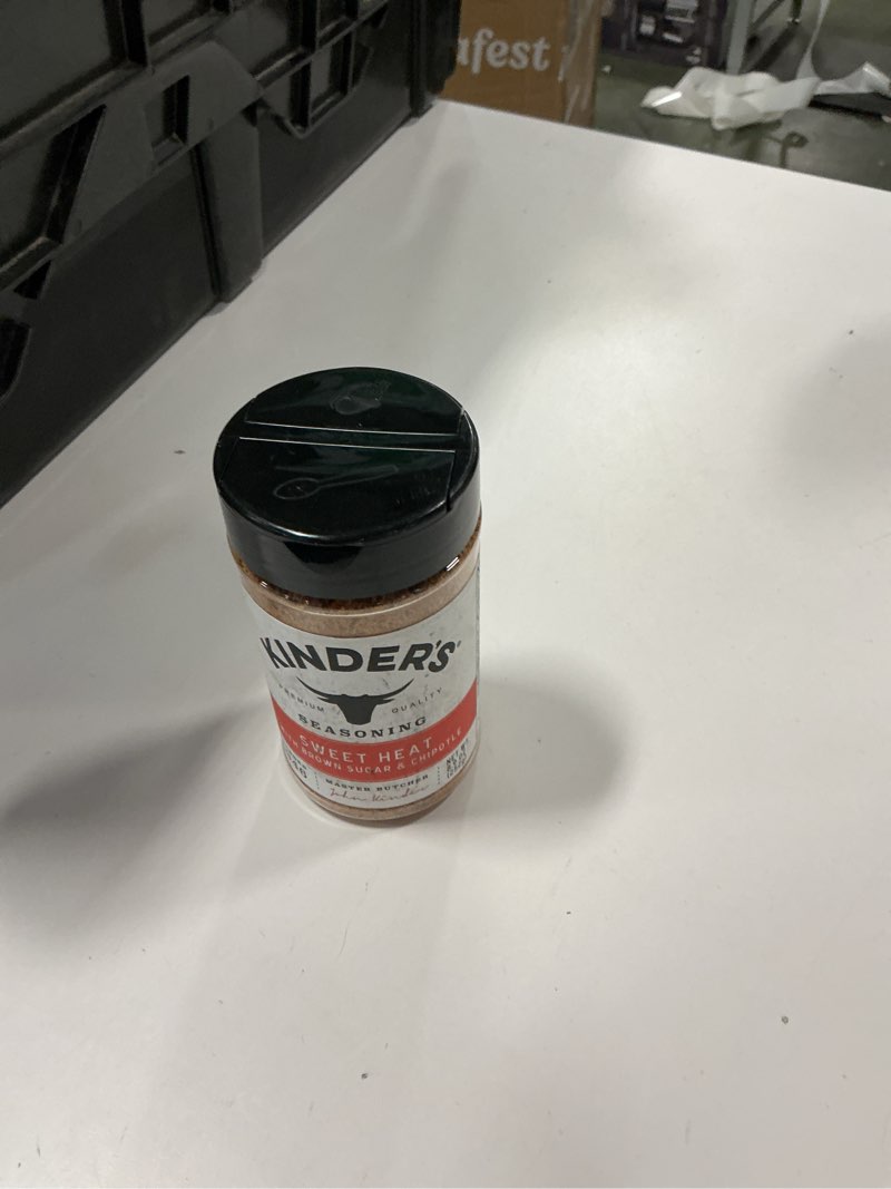 Condition photo showing New/Like New for Best by 05/08/2028 Generic Sweet Heat Rub/Seasoning with Brown Sugar and Chipotle, 8.9 oz.