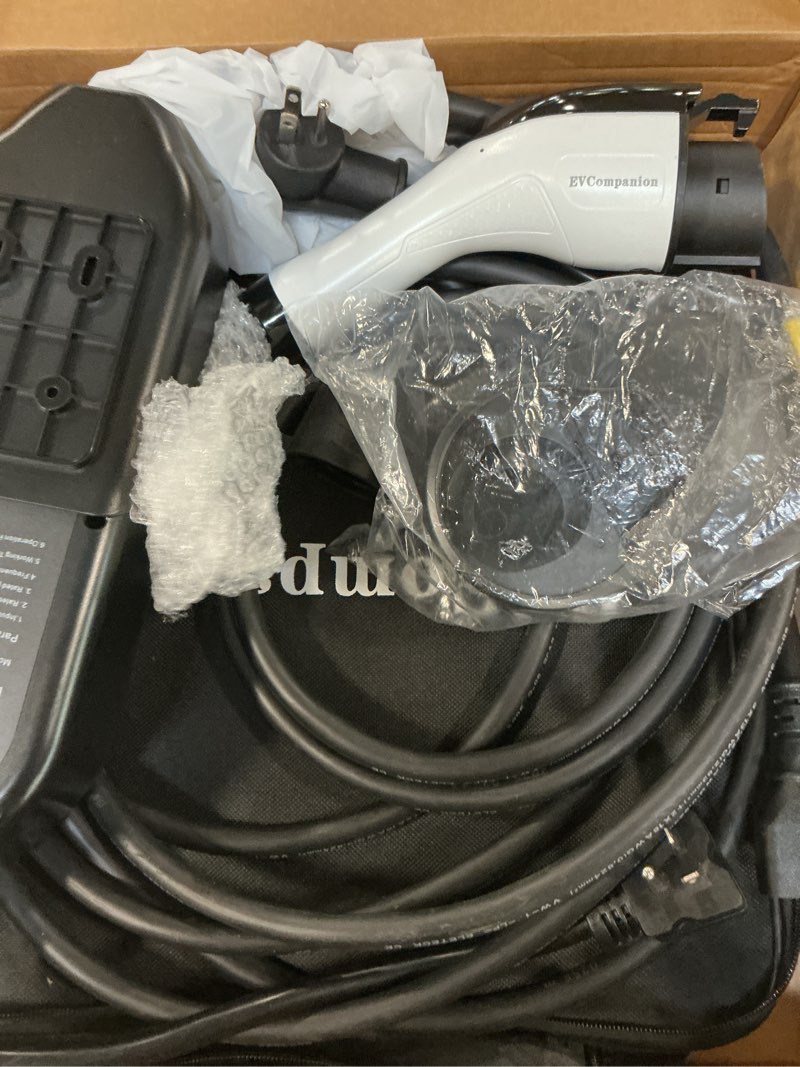 https://lotting-media.assets.bidfta.com/lotting_63cb15a5-192b-40ba-836d-c8dac6a171c8