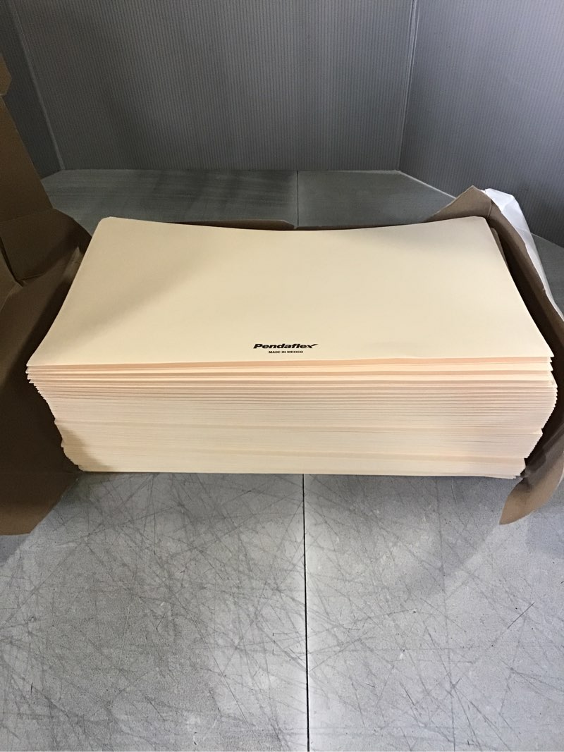 https://lotting-media.assets.bidfta.com/lotting_63cf22c7-7826-4b8b-85dc-79e55ab335d6