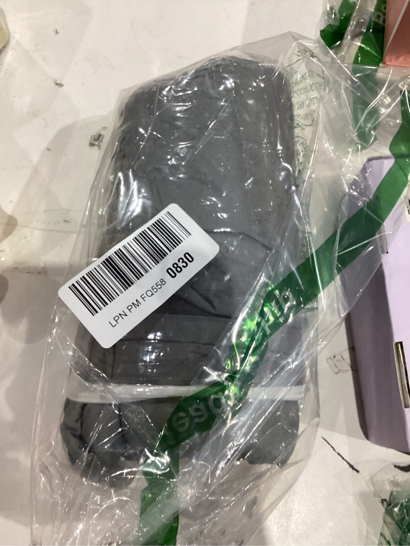 Condition photo showing New/Like New for Ameritex Waterproof Dog Bed Cover Pet Blanket for Furniture Bed Couch Sofa Reversible 30x70 Inch (Pack of 1) Grey+dark Grey