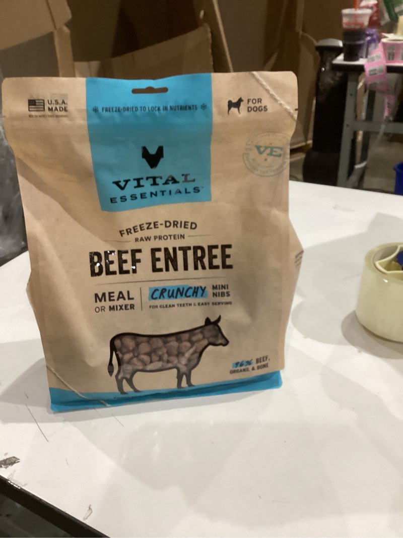 Condition photo showing New/Like New for Vital Essentials Freeze-Dried Raw Dog Food, Beef Crunchy Mini Nibs | Complete Meal or Mixer | High Protein Dog Food | 25 oz Beef 1.56 Pound (Pack of 1)