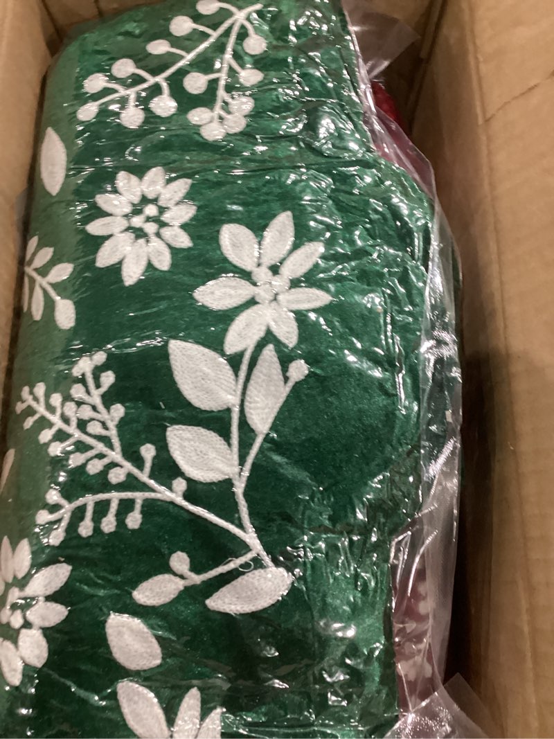 Condition photo showing New/Like New for Lanpn Christmas Tree Pillows Set of 2, Christmas Decoration Winter Soft Cute 3D Shaped Xmas Tree Throw Cushion with Leaves for Sofa Bedroom Xmas Decor (18x20 inch, Red & Green)