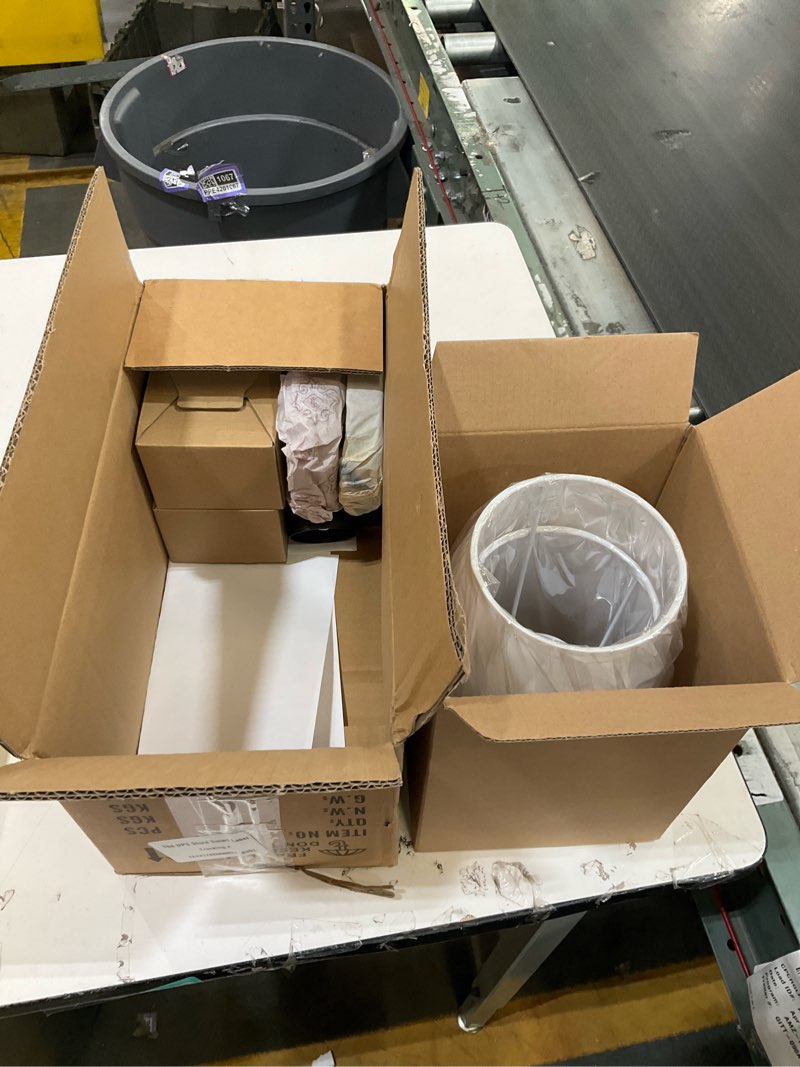 Condition photo showing Good Condition for wireless sconces set of 2, battery wall sconce including 10000mah large capacity dimmable magnetic battery operated light bulbs, easy to installed in any area without hiring electrician. black-black lampshade-20 inch