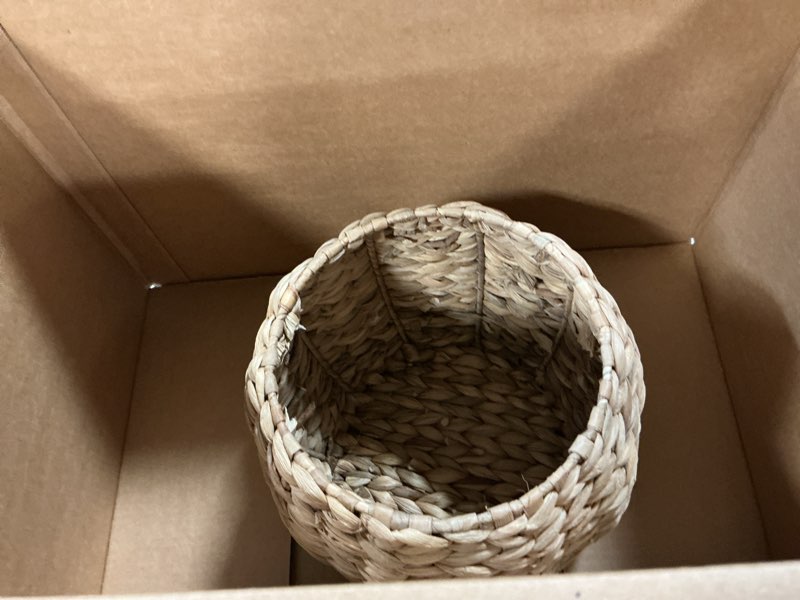 Condition photo showing Good Condition for Cabilock Hyacinth Planter Basket Woven Storage Basket for Small Plants Indoor Outdoor Decorative Rattan Planter 7.8X9.75X7.8 Inches
