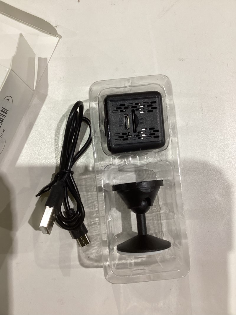 Smilephil Hidden Camera, 1080P WiFi Spy Camera - with Night Vision & Motion Detection, Wireless Indo