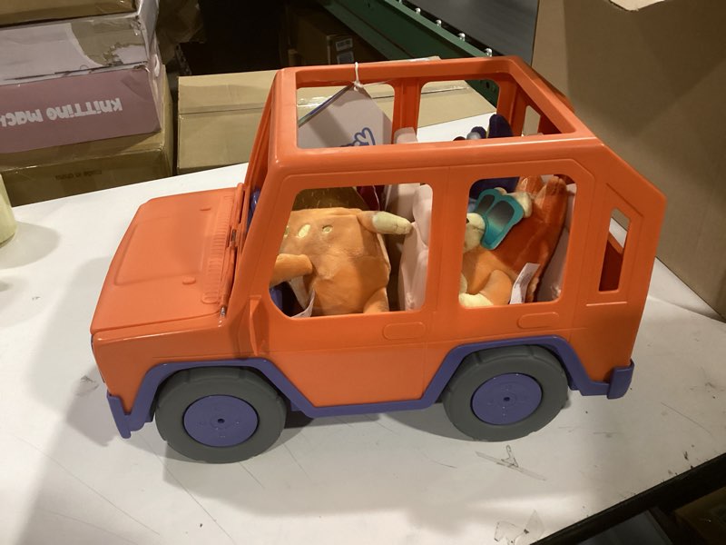 Condition photo showing Good Condition for Bluey Big Heeler 4WD and Family Toddler Toy Car, Bingo and Chilli Plush Buddies, Opening Hood Storage, Car Toys for Kids 3+, Amazon Exclusive Bluey Big Heeler - Amazon Exclusive