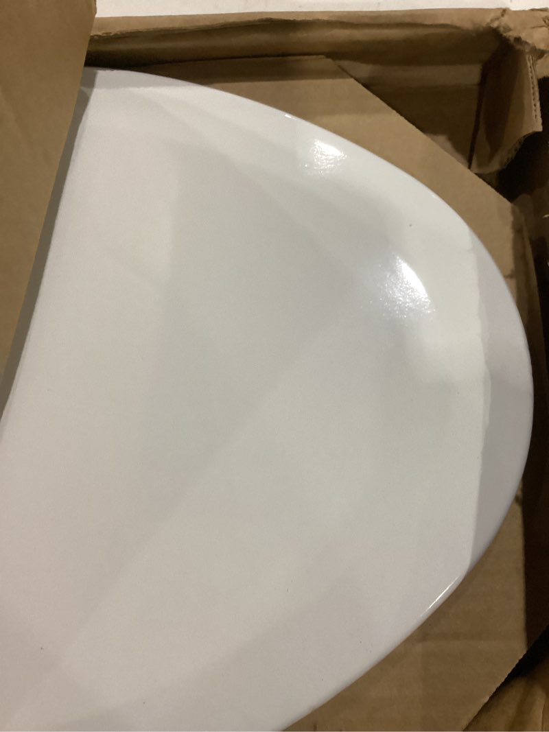 Condition photo showing Good Condition for bemis 1500ec 390 lift-off wood elongated toilet seat, cotton white (pack of 1) elongated basic